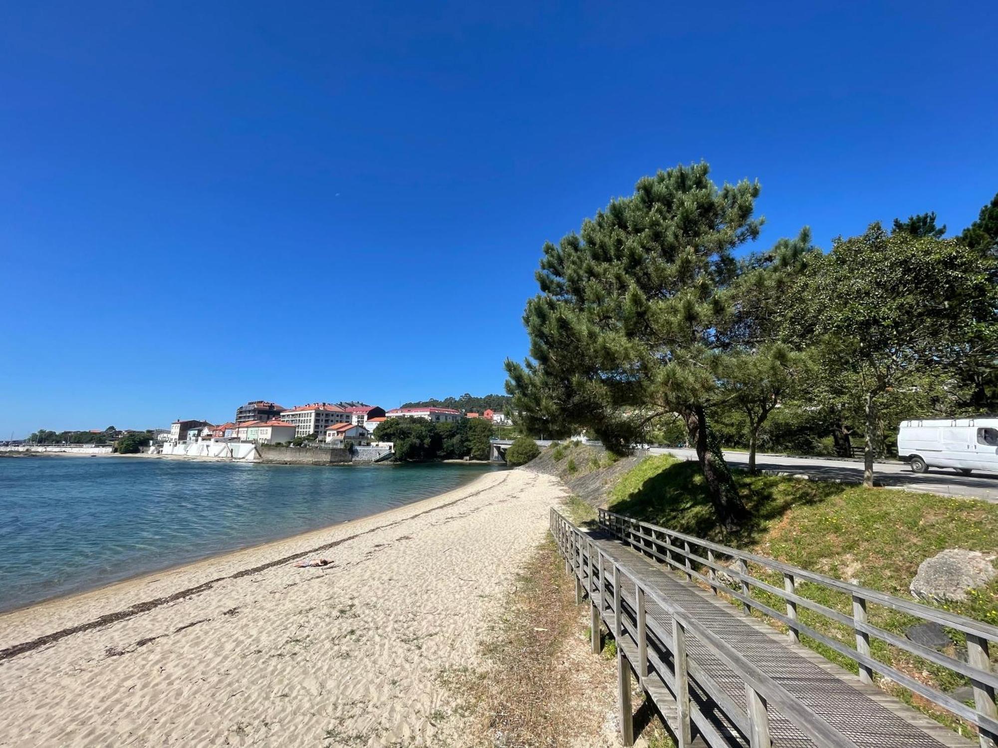 Appartement Piso Cerca De La Playa En Escarabote,Boiro Extérieur photo